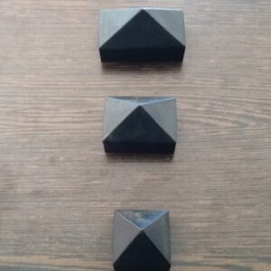 TAPA PIRAMIDAL 100X100 CHAPA